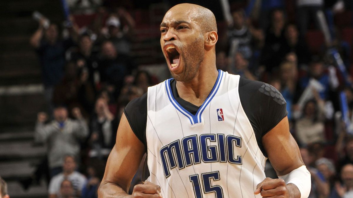 NBA_TimeMachine's tweet image. February 8, 2010, Vince Carter took over scoring 48 points on 6-10 from 3-point range as the Orlando Magic defeated the New Orleans Hornets 123-117.

#VinceCarter #OrlandoMagic #halfmanhalfamazing #vinsanity #Magic