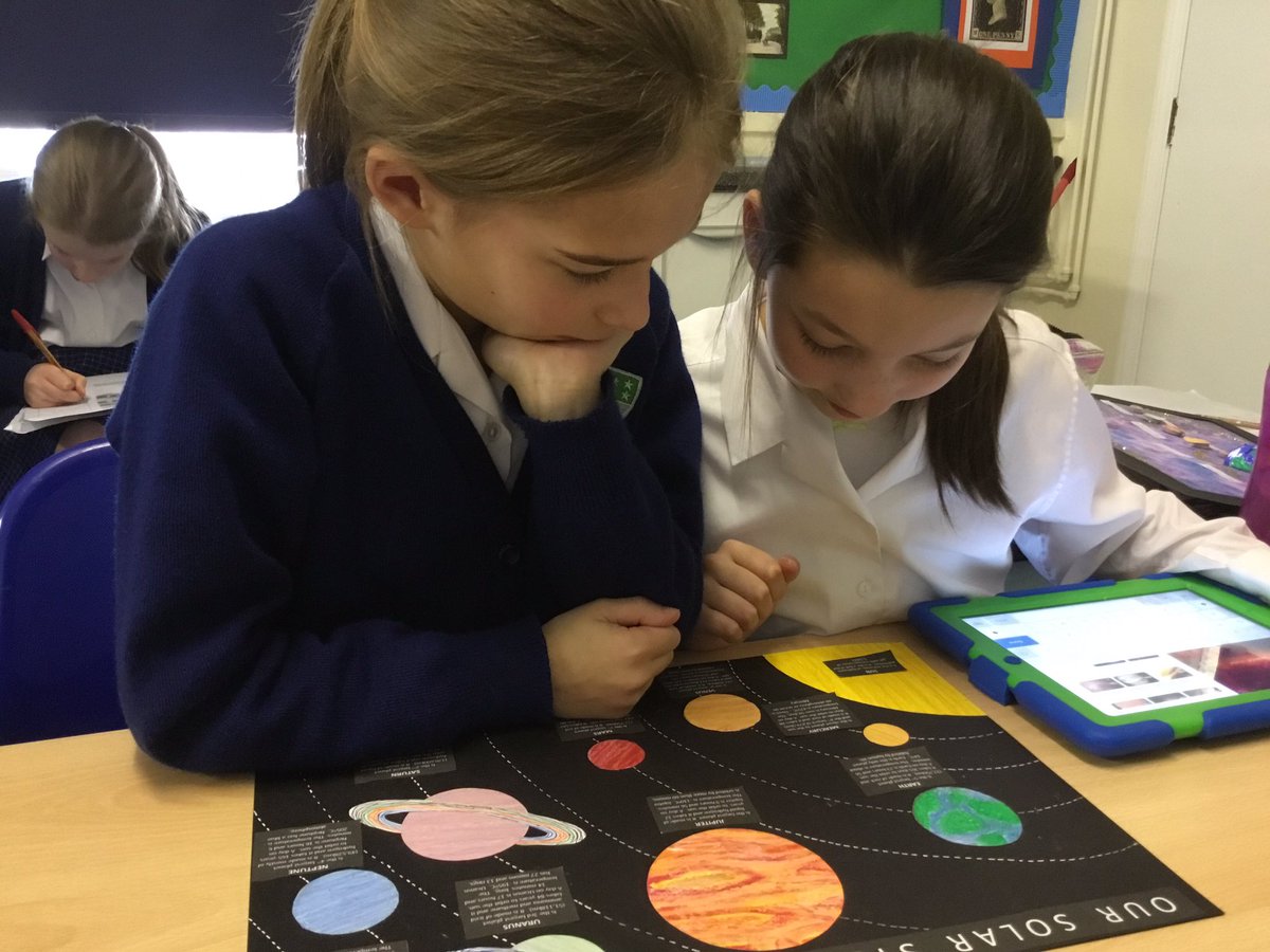 UrsulineYear5's tweet photo. #UrsulineYear5 computing workshop using iMovie to create a short film about the solar system #UrsulineComputing https://t.co/lsjf2Nse0s