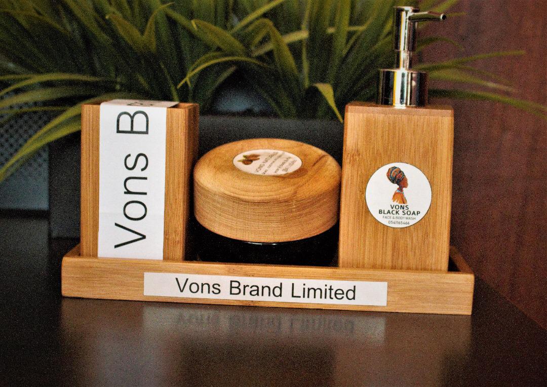 Ackmanstate2's tweet photo. Startup of the week! Yvonne Amankwah.Founder of a Vons Brand, a #GHStartup engaged in the manufacturing of Home Care and Personal Care products.( Detergents & cosmetics) applying a Midas touch into crafted innovative solution using bamboo for our packaging. @BambooDetroit https://t.co/3aExOUMNAh