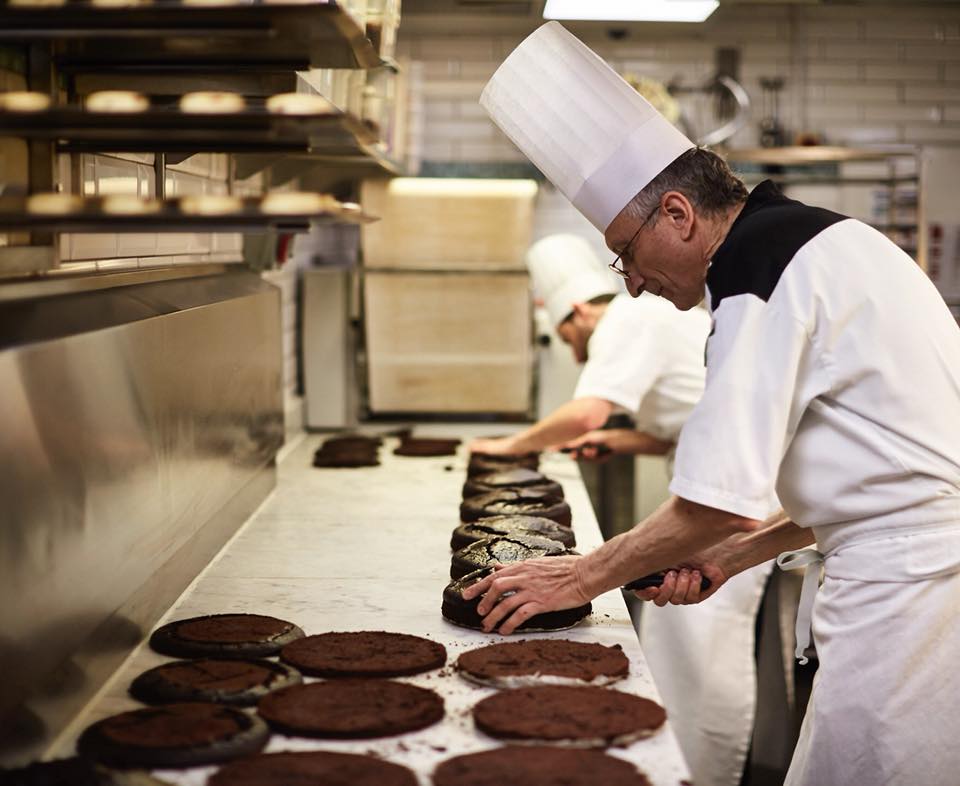 The 'Who's Cooking Dinner?' silent auction is now live: wcd19auction.co.uk

Featuring a range of unique lots, including a culinary extravaganza at <a href="/Heston_Live/">Heston Blumenthal</a> The Fat Duck, 4 red hot VIP tickets to <a href="/MagicMikeLDN/">Magic Mike Live London</a>, a <a href="/rollsroycecars/">Rolls-Royce Motor Cars</a> exclusive Goodwood Tour and many more.