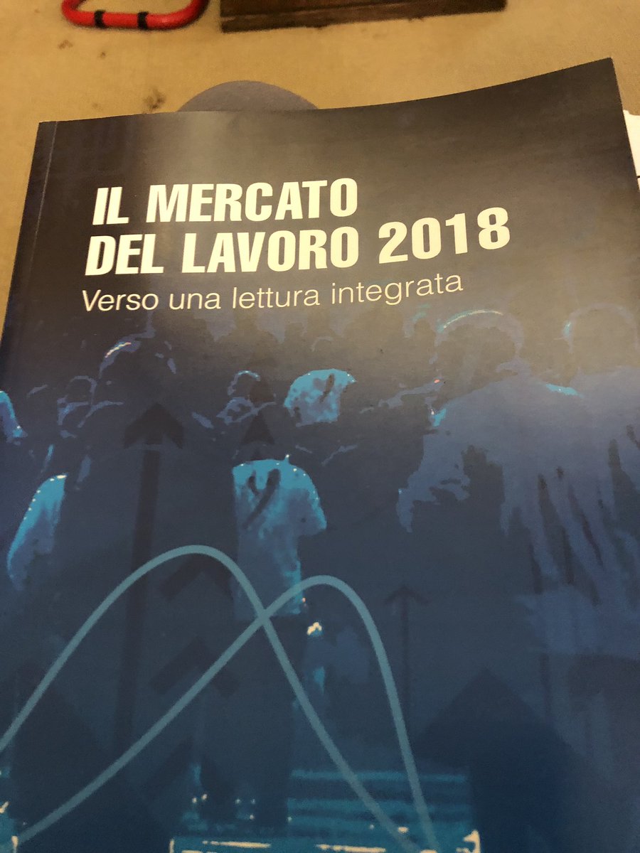 #MercatodelLavoro lavoro povero, aumento divari territoriali e sociali, sottoutilizzo. Questo è la realtà, dura, del lavoro in #Italia presentata da #istat.