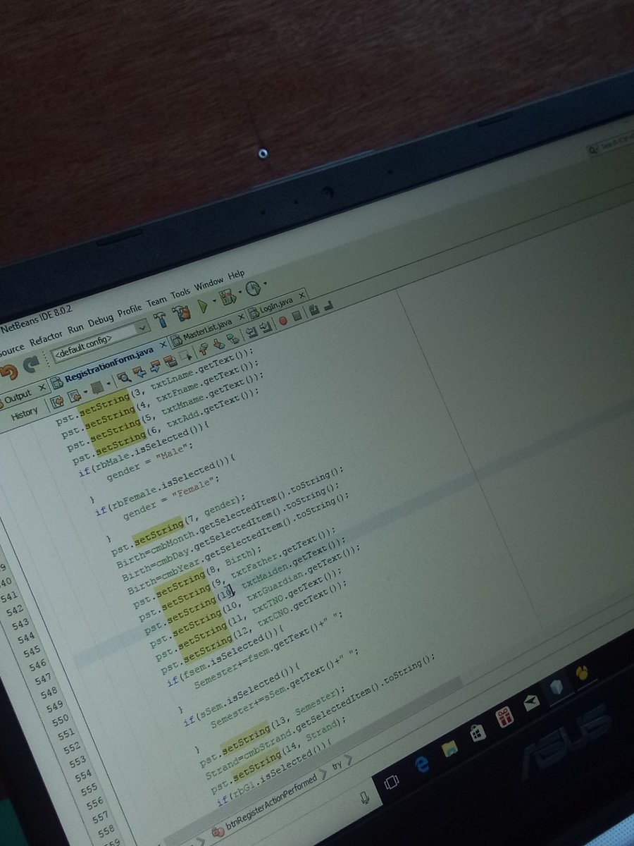 guntheraaaaa's tweet image. mas maganda pala pag niru-rush ang isang bagay para natatapos, yung di matapos matapos na system😂🙌

KAYA NATIN TO GUYS TIWALA LANG💖 ILALABAN NATIN YAN WALANG IBANG MAGTUTULUNGAN KUNDI TAYO TAYO LANG!! @KristineFrncsco @HadjeRodriguez 
#EnrollmentSystem #GettingReadyForTomorrow