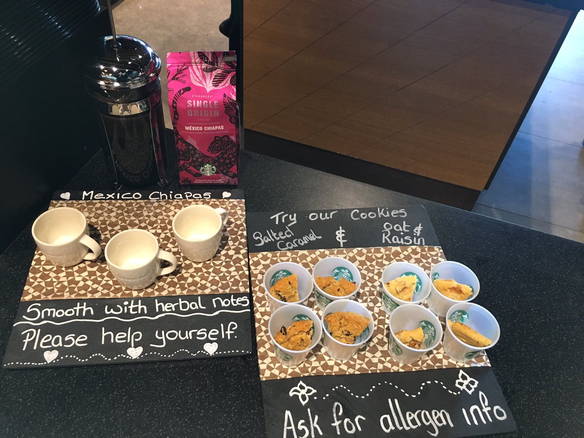 Monday morning coffee sampling for the public☕️