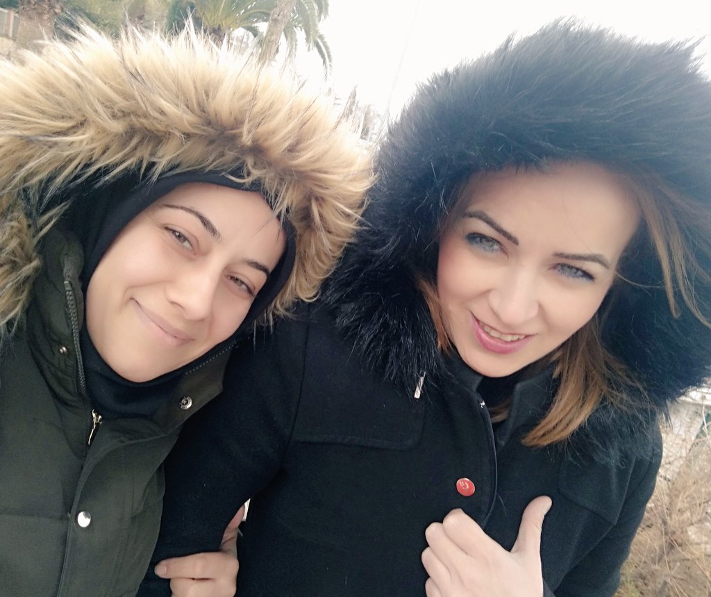 Çok soğukkkk. 😱 Ama #Gebzeİçin durmuyoruz, çalışıyoruz. Başkanı durduramiyoruzzz. 🤭😁 <a href="/OpDrBurcu/">Op.Dr. Burcu Çetinkaya</a> #DürüstOlmakGerekirse #DürüstBaşkanDürüstYönetim #BurcuÇetinkaya #AdayaOyVer #mutluhaftalar