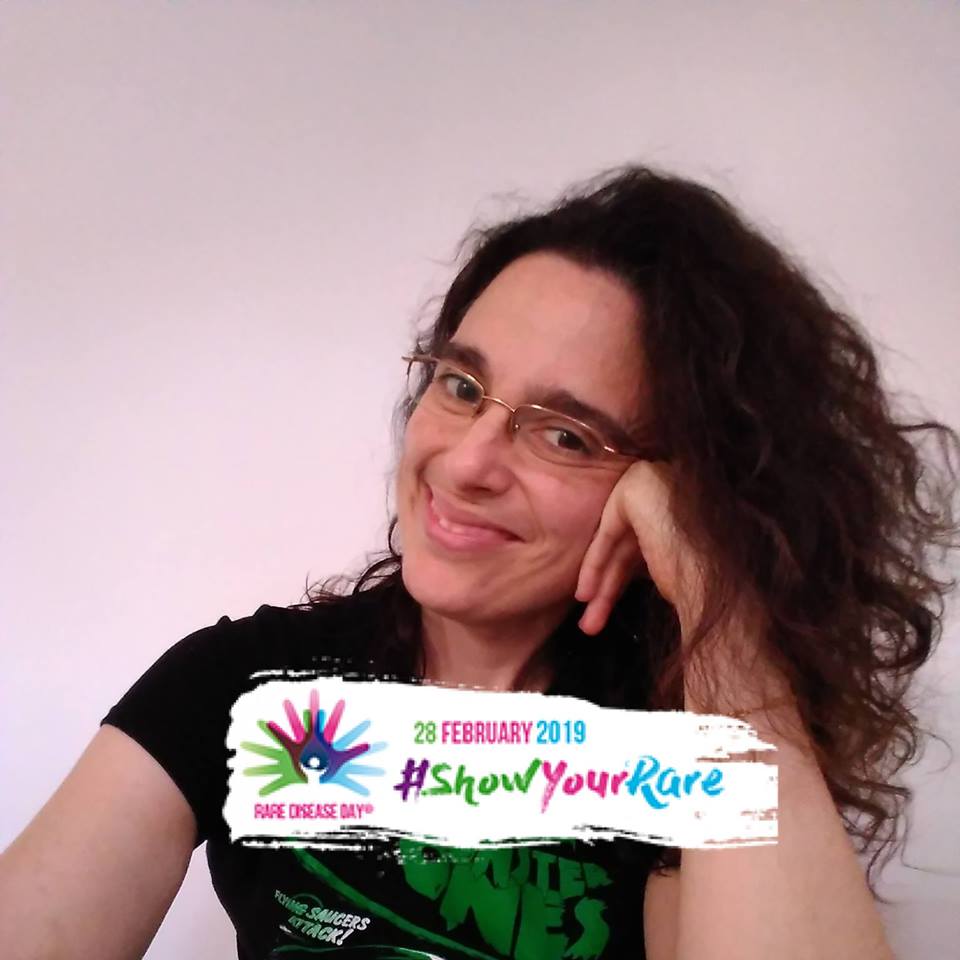 mapeav75's tweet photo. @INeDITHOS Jo me sum!
Com a afectada d'una #malatiarara , la síndrome d'#ehlersdanlos, vull posar el meu granet d'arena a la vostra difusió
#INeDITHOS
#RareDiseaseDay
#FebreroRaro https://t.co/WLD4UA2NNS
