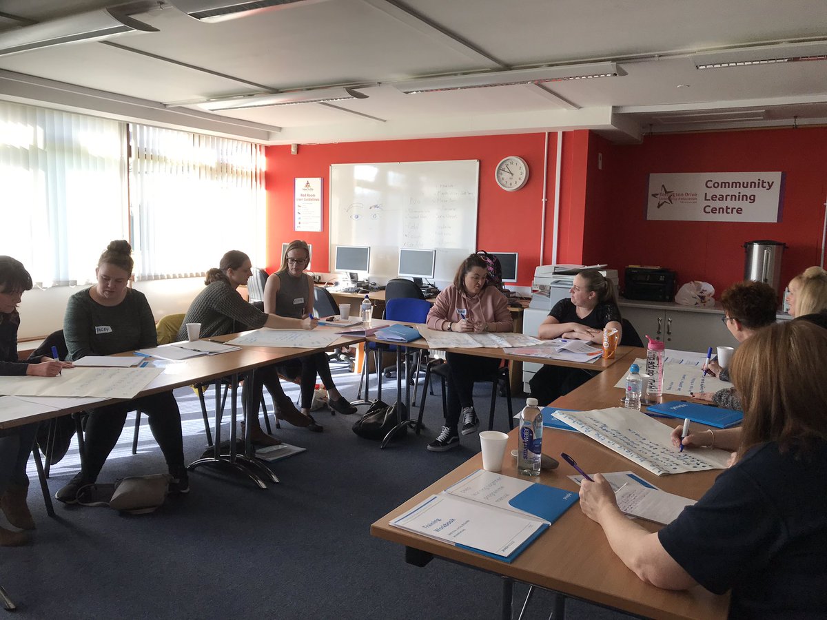 Our Early Years Volunteers attending PEEP training at <a href="/newhutte/">New Hutte</a> delivered by our lovely Children’s Centre Development Officer <a href="/laura_gregory83/">Laura Gregory</a> #volunteer #PEEP
