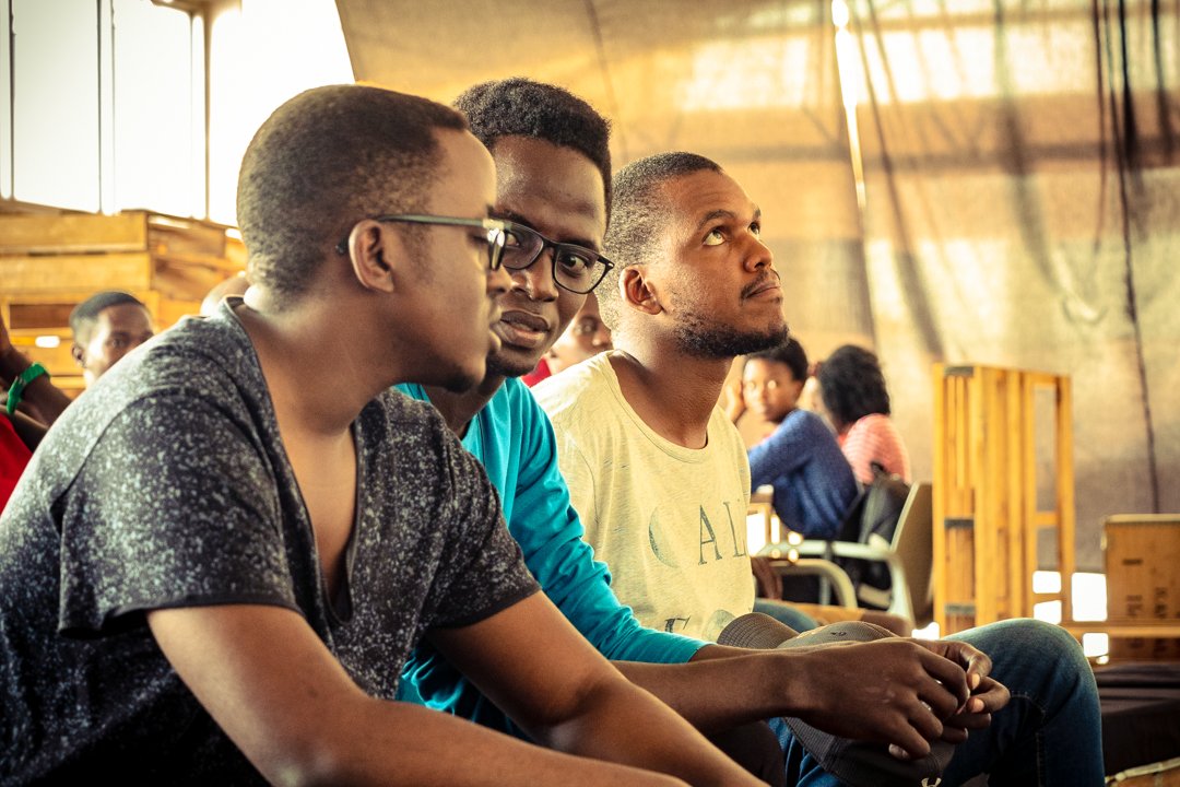 Creativesasylum's tweet photo. We never imagined it would be this amazing but with your support,participation, feedback and attendance made it all possible and so worth it. Here are some of the moments from the February #CreativeAsylum Edition hosting @addmaya & #TheYouth. https://t.co/ORw846d56o