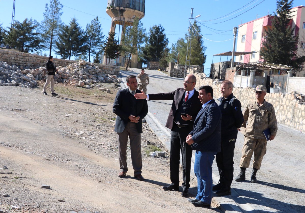 BELDEMİZE YENİ HİZMETLER SUNMAYA DEVAM EDİYORUZ

Belde giriş kapısı, mezarlık giriş kapıları ve taziye evi bahçe düzenlemesi çalışmalarımız başladı.
<a href="/ihsanemre/">İhsan Emre AYDIN</a> 

#HerşeyKayabağlarİçin