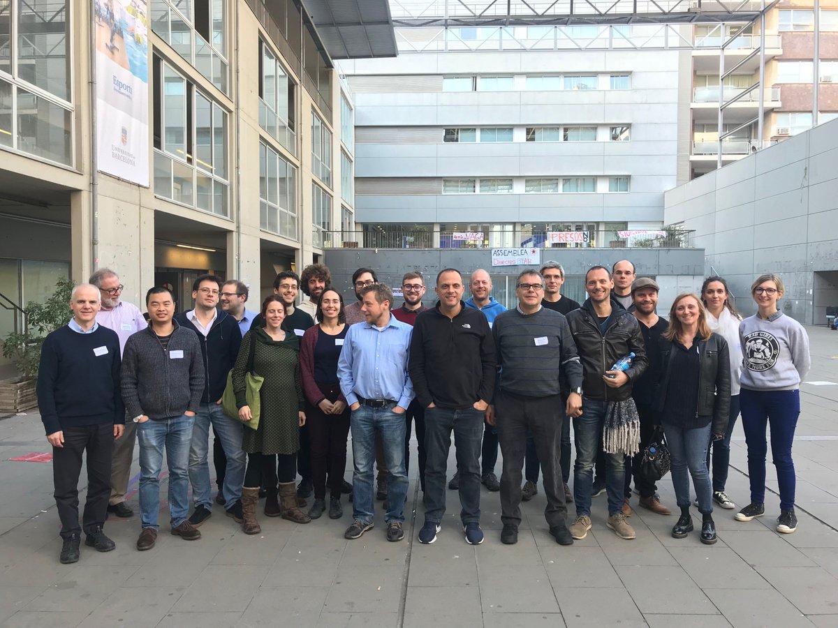 OProseq's tweet photo. Group Photo #groupphoto
@WanunuLab @bayley_lab @jeromewenger @IITalk @TrustITServices @MrgGrammar_proj @BeyondSeq_proj @u_psud @UniBarcelona @fet_eu https://t.co/o33hbjl5Y5