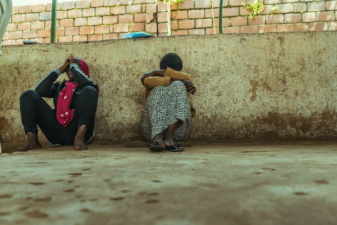 worldrenew_wamt's tweet photo. Elections have turned violent in Nigeria, and an attack in the north killed 66 people, including 22 children. In addition, An Anglican priest was murdered by kidnappers and his family is being held captive. Lord, we pray for peace in Nigeria. #NigeriaDecides2019 #Pray #Unrest https://t.co/QAxmiUMeIO