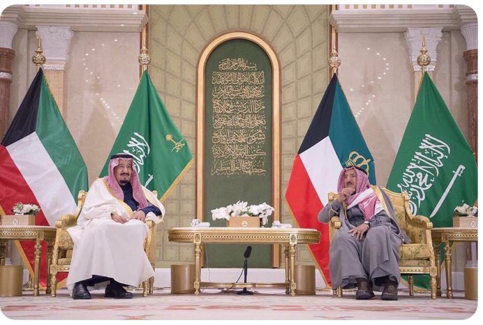 ما بين "سارعي للمجد" و "سلمت للمجدِ" 
قصة أمجاد هنا وهناك 🇰🇼🇸🇦
كل عام والكويت بالف خير