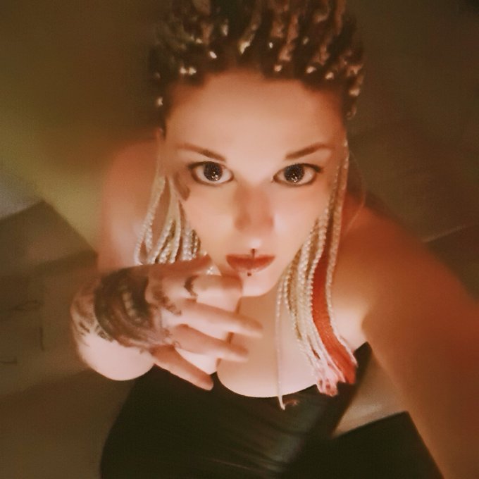 #kisses #GoodEvening #shareit love my fb page Miss Lula TattooStyle 🖤💋🖤 https://t.co/8L39FvMz9M<a href="/tag/kisses"class="tags">#kisses</a><a href="/tag/goodevening"class="tags">#GoodEvening</a><a href="/tag/shareit"class="tags">#shareit</a>