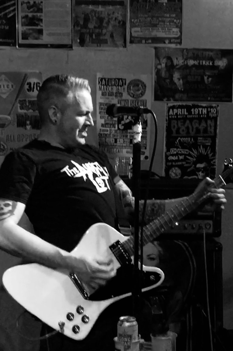 Makinbeliever's tweet image. Lot of blacking out in all of this. Great weekend destroying our guts. #wormsuicide @WormSuicideTX