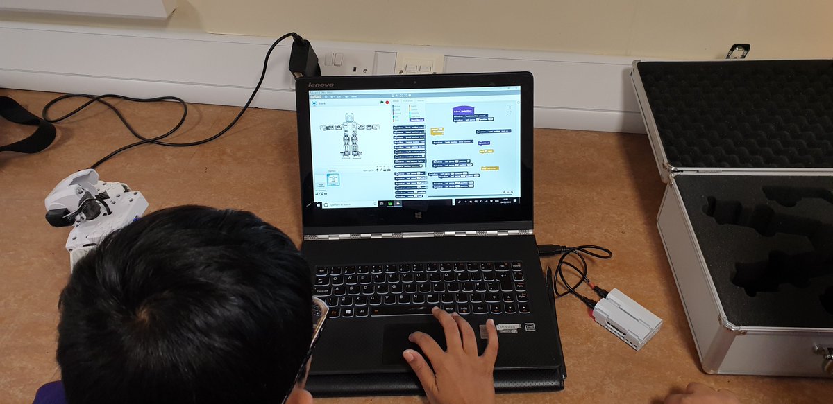 ICTUP's tweet image. Here is some of the work that went in beforehand. Well done! #Robotics #appsmash @edbotinschools #edbot #edbolt @usainbolt @DoInkTweets @scratch @Wondershare #imovie @AppleEDU #STEM #teachers #PrimaryRocks @BurnleyBrow #computing #education