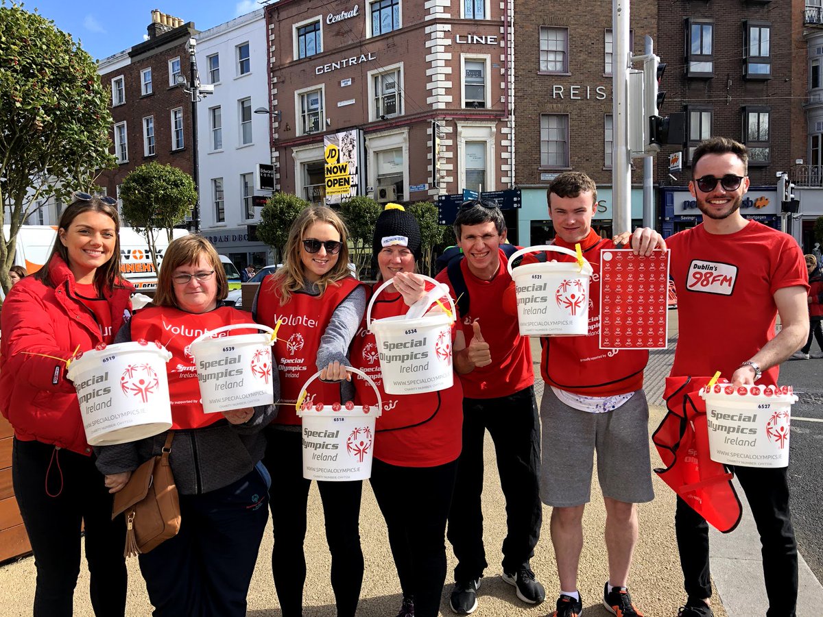 SOEastern's tweet image. Looking for a hassle free way to make a big difference?  Our #CollectionDay is fast approaching and volunteers are what make it happen!  Your couple of hours might not seem like a big deal to you, but to us it makes a great difference! Sign up today ➡️➡️ bit.ly/2TVZrrZ