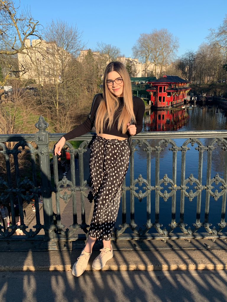 Hillaryfrh's tweet photo. Mi novio odia las fotos pero me toma unas muy bonitas 📸❤️ https://t.co/HlQaCUTPYB