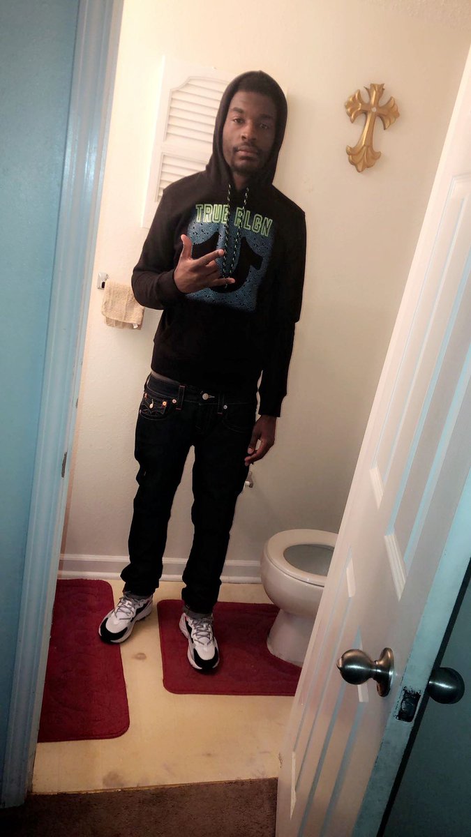 WoodNatron's tweet photo. 🤑🤑🤑🤑 https://t.co/o3qKjsqTxm