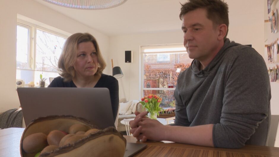 tv2newsdk's tweet photo. Fanget på kamera - to medarbejdere fra Danbolig er blevet afskediget https://t.co/hi20KjrUlD https://t.co/VPvogITIdl