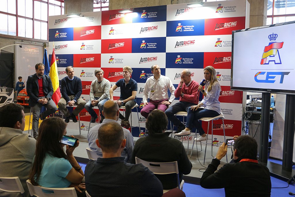 autoracingmad's tweet photo. La competición automovilística tuvo su fin de semana en la Casa de Campo de Madrid. Hacemos balance de lo que ha supuesto #AutoRacingMAD en su segunda edición. Gracias una vez más a todos los que lo hicieron posible. El año que viene más https://t.co/W6C27Foh6s https://t.co/FxUUrJnKC0