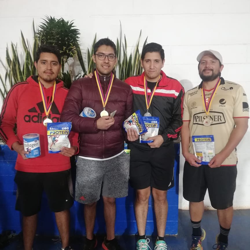 IskayTorneo's tweet photo. #SegundaParada2019 #BuenaVista Christian Tapia y Andrés Jácome
#CAMPEONES de #SegundaCategoriaDobles al vencer a Manuel Badillo y Miguel Molina G. por 6-3 y 6-4 https://t.co/6pOoLfFHkD