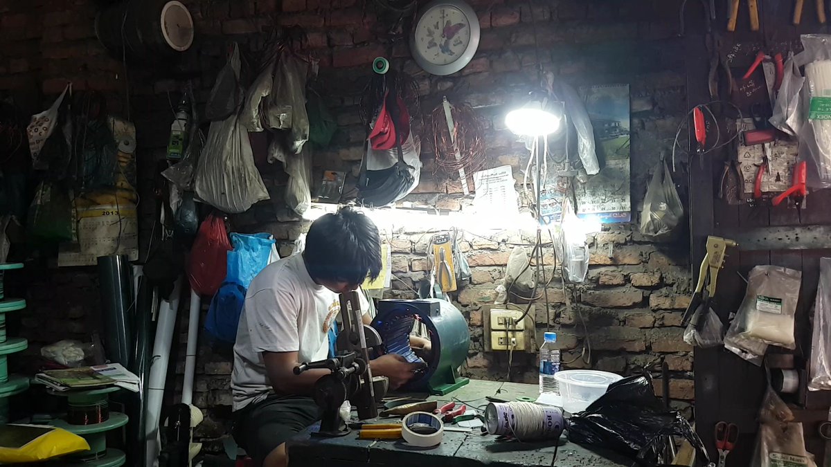 Read our latest blog post on Natasha Allen, former IGP Clean Energy student and #impact founder of <a href="/MeePanyar/">Mee Panyar</a>

☀️fastforward2030.com/mee-panyar ☀️

Support their pilot fundraising campaign --> bit.ly/2SnRBpq

#MondayMotivation #cleanenergy #GlobalGoals