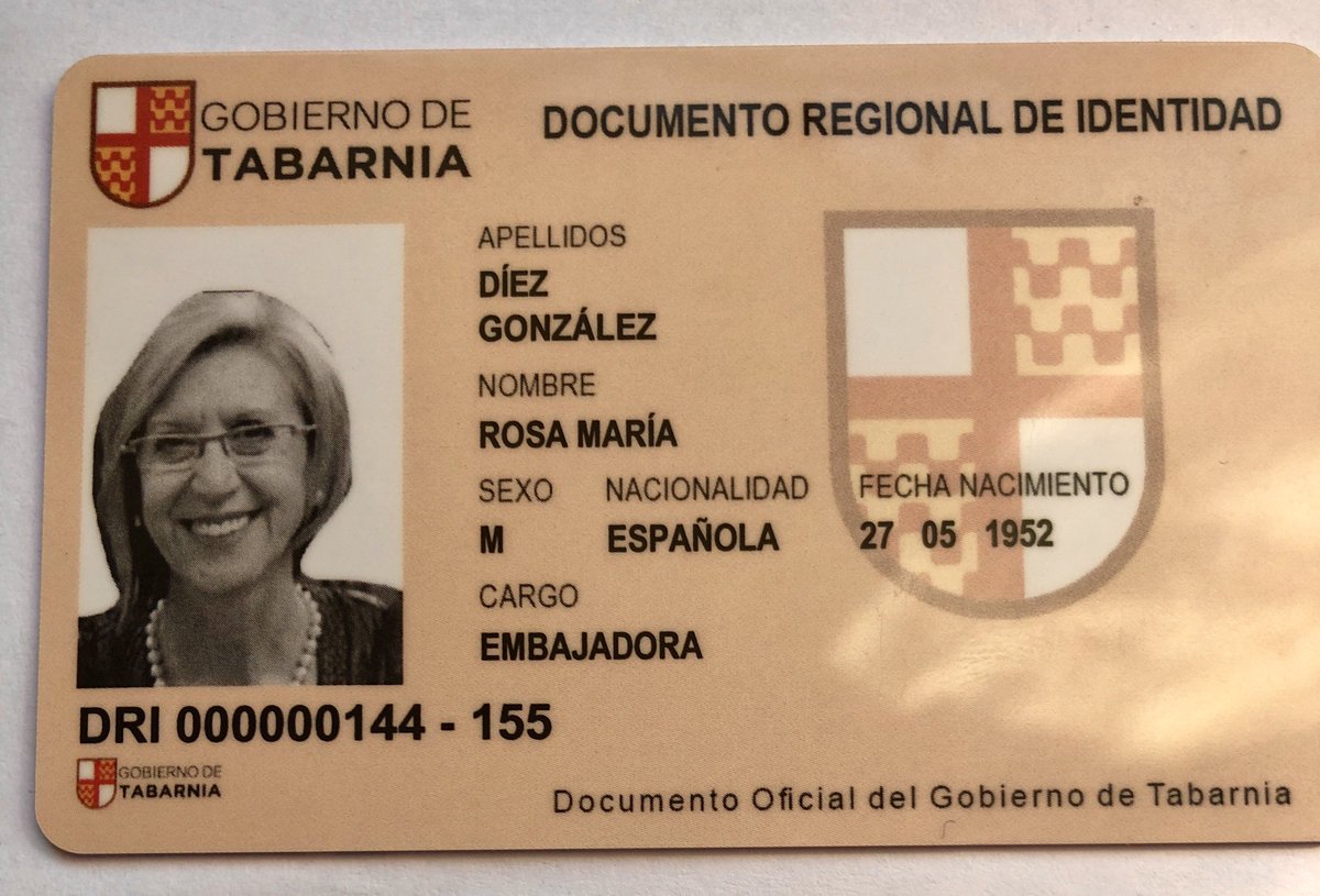 rosadiezglez's tweet photo. Acabo de recibir el carnet que me acredita como embajadora de Tabarnia, así como la Tarjeta de Atención Sanitaria con cobertura total contra el virus nacionalista. Gracias, ‘Molt Honorable President’ Boadella por la confianza. https://t.co/dGduJLAFE0