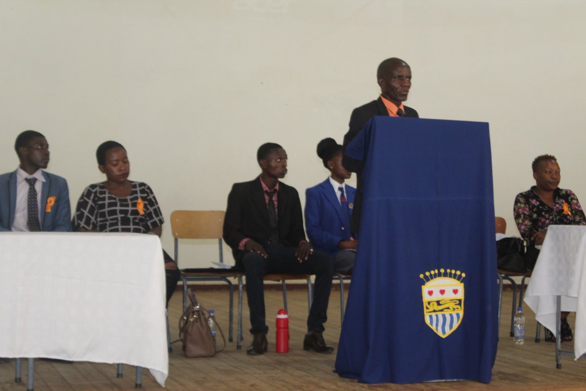 ShamwariyeMwana's tweet photo. #HappeningNow Training of Bridging The Knowledge Gap (BAK) Ambassador being hosted by @UNAZimbabwe under the theme,"Cutting by 50% all school drop outs caused by Child marriage and other forms of violence against women and girls" at Lord Malvern High School https://t.co/6gz9Lsq9OE