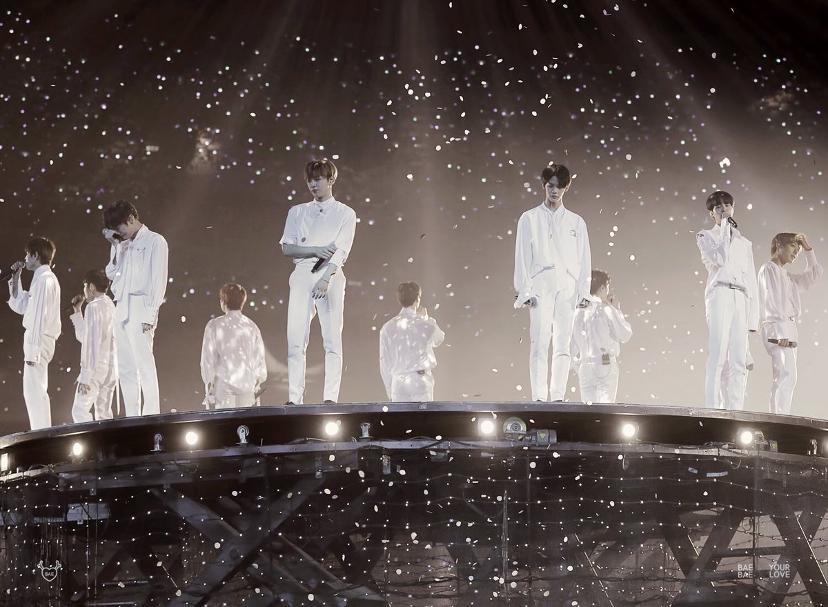 grace_ngyn's tweet photo. Quá đỗi xinh đẹp
#WANNAONE
#forever
#워너블_오늘도_팬앤스타 https://t.co/YNMmmeYpOn