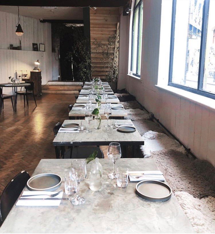 Surrey_Ceramics's tweet photo. ICYMI...
We recently worked with Eat Native to produce tableware for their new restaurant site in Southwark Street, London.
๐ฐ Read the story here: https://t.co/O5nXqd5vL9
#restaurant #restaurantlife #restauranttableware https://t.co/SnObERncJ5