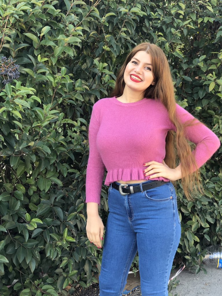 Azinejlalii's tweet photo. What's meant to be will always find its way.

آنچه مقدر است هميشه راهش را
 به سويت پيدا خواهد كرد. https://t.co/3PDjNyfdwQ