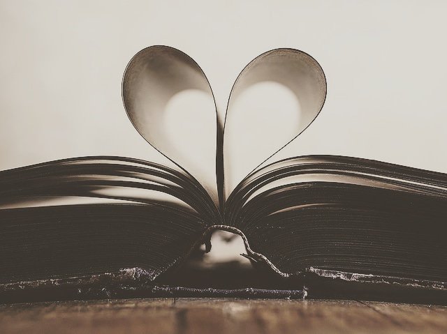arches_and's tweet photo. Read and Remember Volunteer Training Session at Rhayader Library, Wednesday 6 March, 10am - 1pm. Contact Lesley on 01597 810548 to book or for more information
#readandremember #volunteer #yourlocallibrary #enableothers #dementia #depression #olderpeople #disabled #getinvolved https://t.co/fj6a2iOf8K