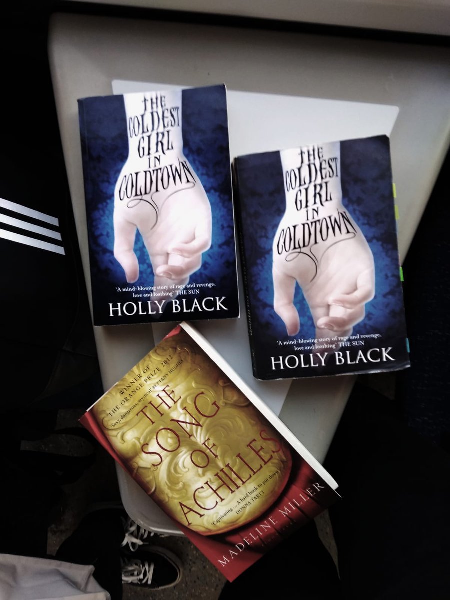 readinparty's tweet photo. The #readingparty gals are taking a wee trip to Edinburgh for the @cassieclare and @hollyblack event! We're über excited and can't wait to meet them! Stay tuned for our updates! 

#QueenofAirandDarkness #LadyMidnight #LordofShadows #TheWickedKing #TheCruelPrince https://t.co/9cYx3oGZIX