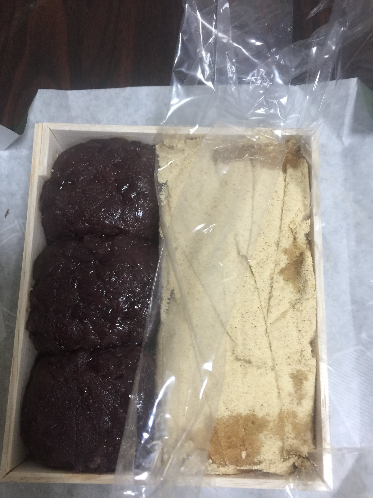 ガメら 肝臓癌と戦う配信者 今日仕事の帰りに久しぶりに玉製家のおはぎ買って来た 相変わらずうますぎ 玉製家 おはぎ 和菓子 大阪 日本橋 千日前通り グルメ あんこ きな粉 T Co K6tfcwfeb8 Twitter