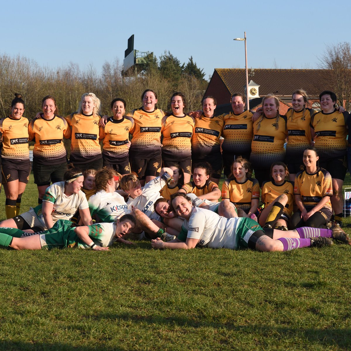 Cheers Newton Abbot for a fantastic game of rugby &amp; for being such a laugh! 17-25 to NA. #womensrugby #sunsoutgunsout #Hucclecoterfc
