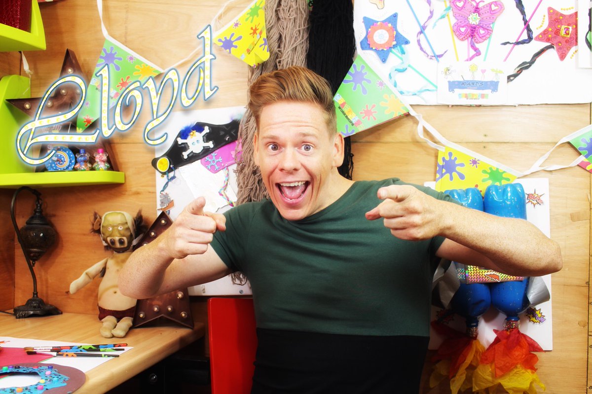 momtazbh's tweet photo. Got kids? You’ll wanna keep an eye on #LMArtClub an awesome crafty adventure me &amp; @lloydwarbey are launching this week! https://t.co/y3xA9FIsDR