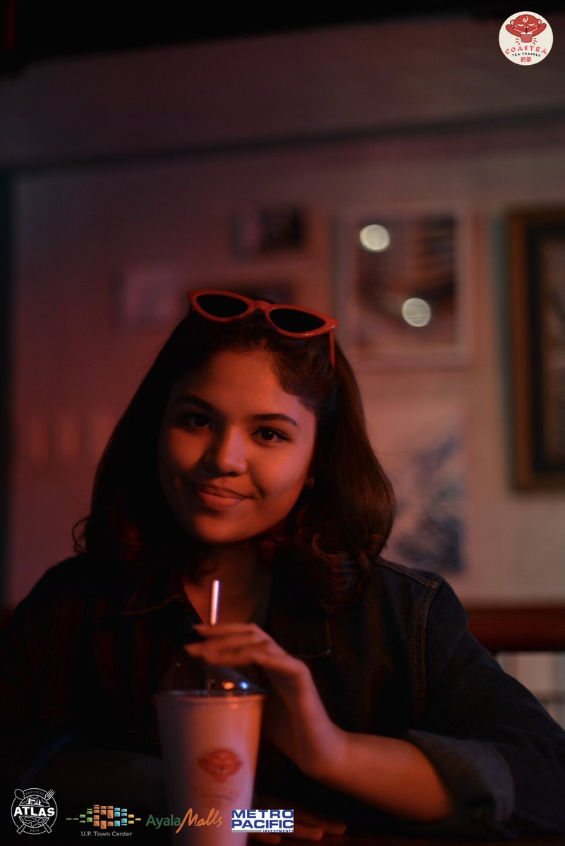 coasteafrappes's tweet photo. Ethan, Isabela and Andrew enjoys the night with a cup of wintermelon tea frappe! Sweet, tasty, and refreshingly good!

How about you, how do you like your tea frappe?

#COASTEAM #TimeForTea https://t.co/arjrWXDWZa