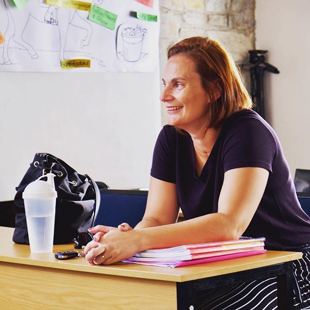BLI_SA's tweet photo. Boring Monday? Not at Bay Language Institute! 🤓
Our Student Tatiane is having great fun! 📚 #MondayFunday https://t.co/AmUY9x05TR https://t.co/V7pHjfrYMN