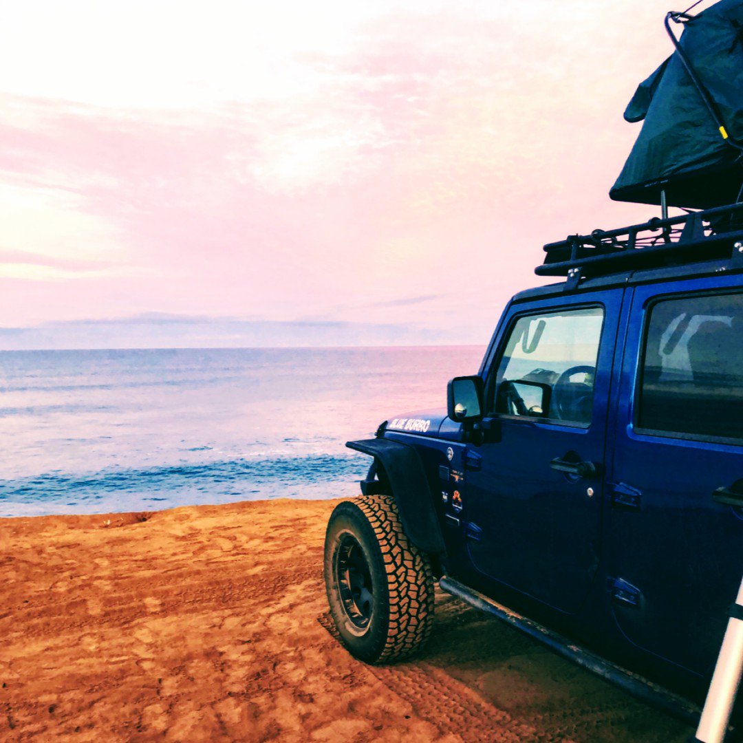 Desertjeeprat's tweet photo. This was a beach camp on the Pacific Ocean side of the Baja that we found near sundown. The sunrise did not disappoint! #baja2018 #jeepmafia #overland #offroad https://t.co/emc6lG8rZw