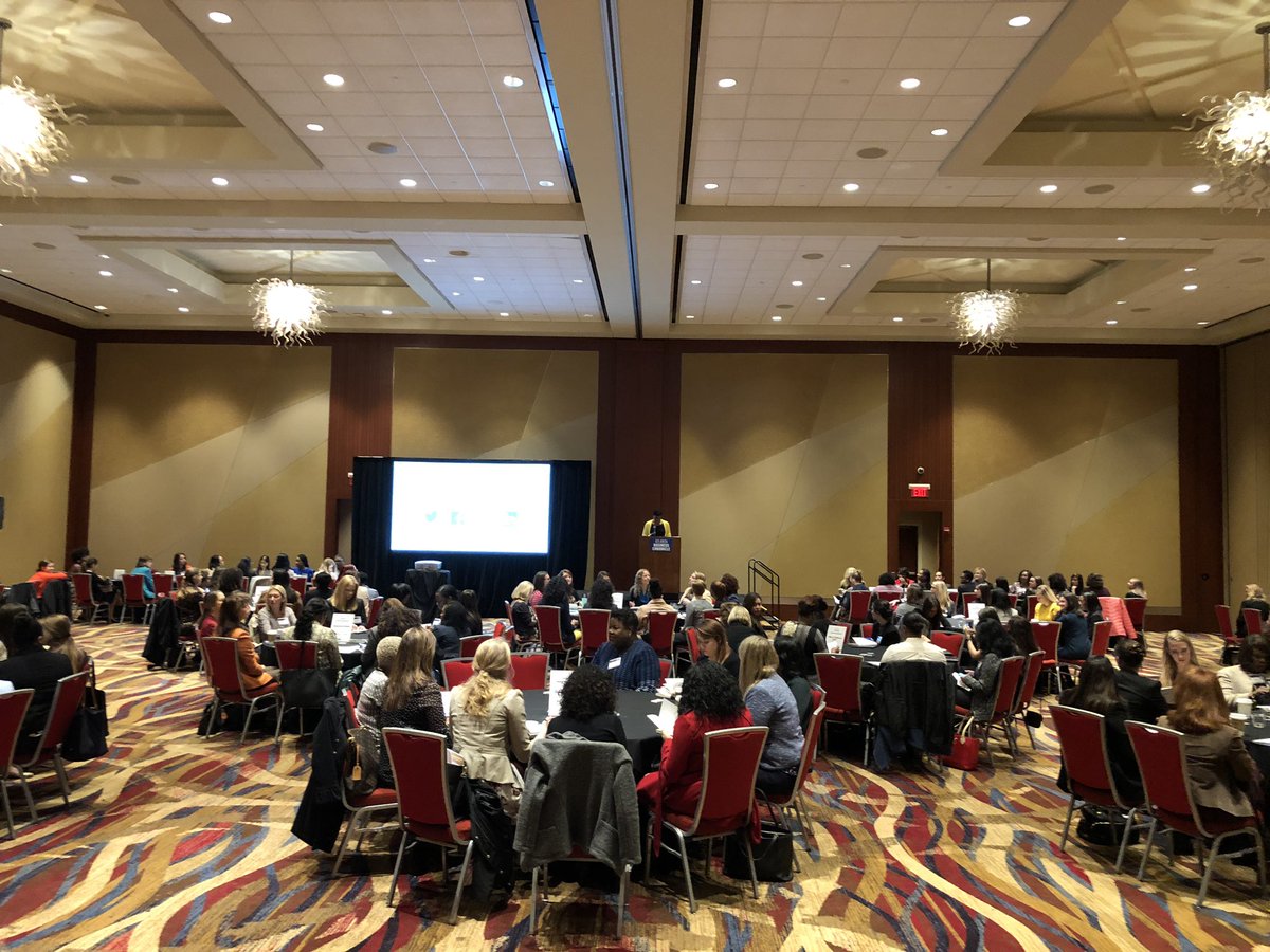 PTipton24's tweet photo. @EmoryExecEd proudly sponsors @bizwomen Mentoring Monday. Sr Assoc Dean JB Kurish inspires women to #GoBeyond. #atlbizevents https://t.co/g87cnvxlUo