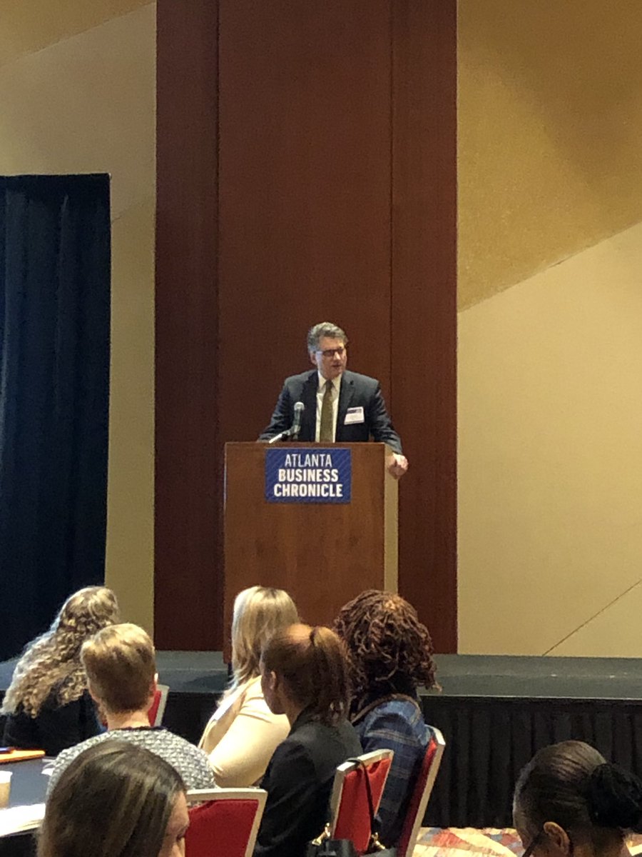 PTipton24's tweet photo. @EmoryExecEd proudly sponsors @bizwomen Mentoring Monday. Sr Assoc Dean JB Kurish inspires women to #GoBeyond. #atlbizevents https://t.co/g87cnvxlUo