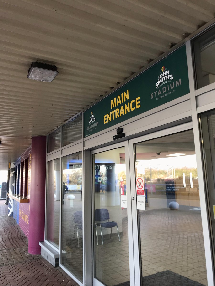 SwiftCloud's tweet image. It’s a beautiful day and SwiftCloud are all set up exhibiting at the ‘Go Digital Live’ conference at the John Smith’s Stadium in Huddersfield.
Be sure to come down and have a chat with us about your B2B ordering processes for 2019! #DigitalEnterpriseLEP  #DigiEntLEP #SwiftCloud