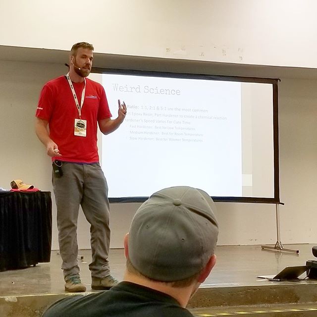 LazyGuyDIY's tweet image. Thanks again to everyone for making my #funwithepoxy class such a great time at @workbenchconference !  That’s the first time I’ve ever taught to a group of peers like this and we ended up maxing out the class size and had people standing and sitting on … ift.tt/2H3mEob