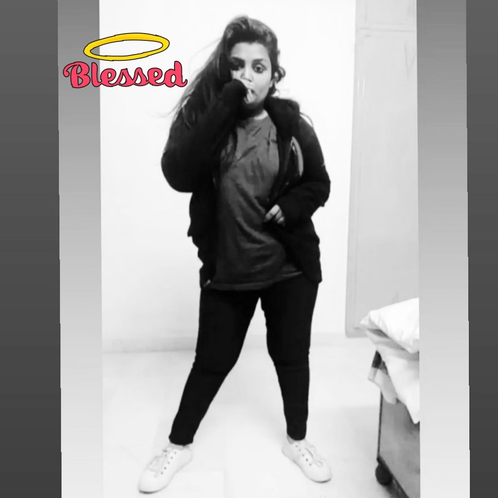 manoghya's tweet photo. #Periodendofsentence #attheendofthedayhewillrealize
Best friend said❤️ https://t.co/OGANelwH7A