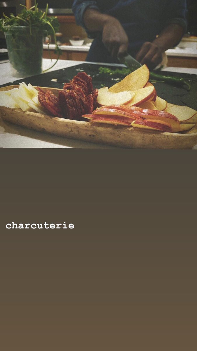 Sensible_Rebel's tweet photo. #SquadSupperSundays #food #sundaydinner https://t.co/BMdBZYOZK1