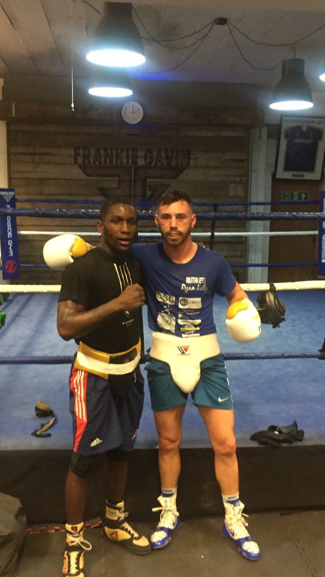 Spencermccracke's tweet photo. Should of sold tickets for this 👌 Great 10 rounds for @RuthlessRyan94 @ee_engine 🥊💥Thanks for coming over to @frankiegavin1 gym 👍🏼 https://t.co/xfRBMxPLLB