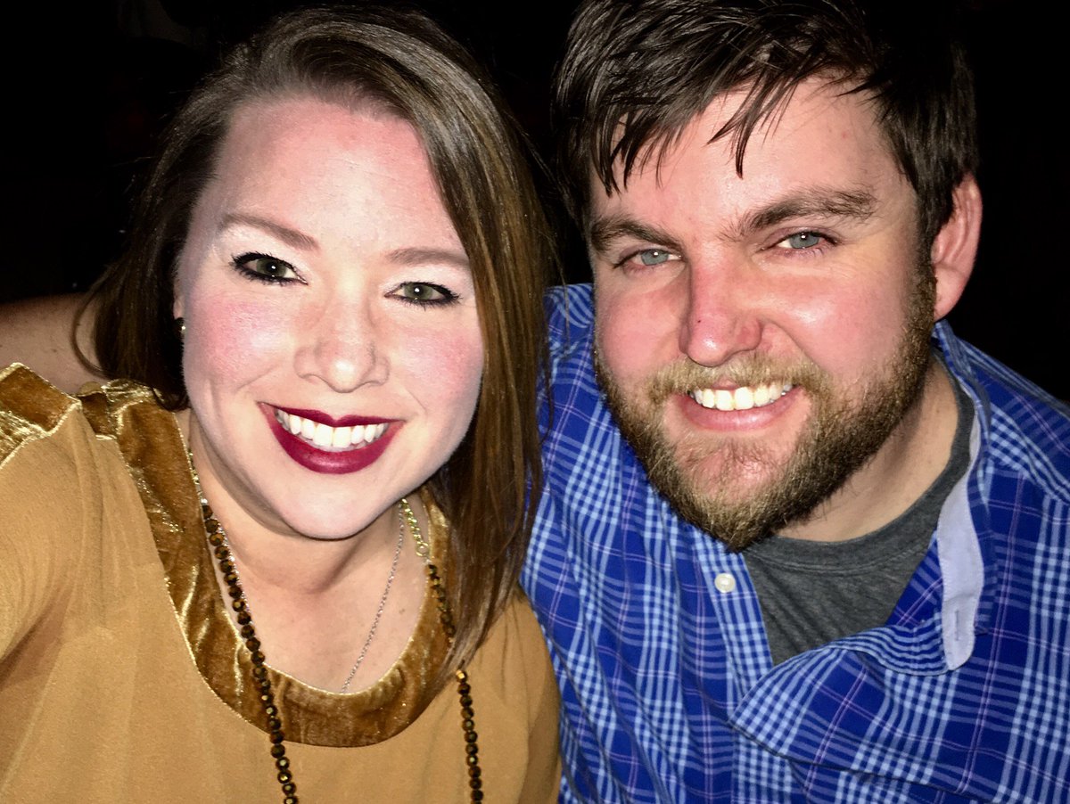 HandForgedH's tweet photo. Happy Monday folks! Guess what?! We went to see FLEETWOOD MAC last night!!! It was literally magical to finally hear the epic voice of Stevie Nicks in person... Swoon!!! We are tired this morning but still in the clouds from the sweet memories! Have a great day! https://t.co/S6LyZe8wJE