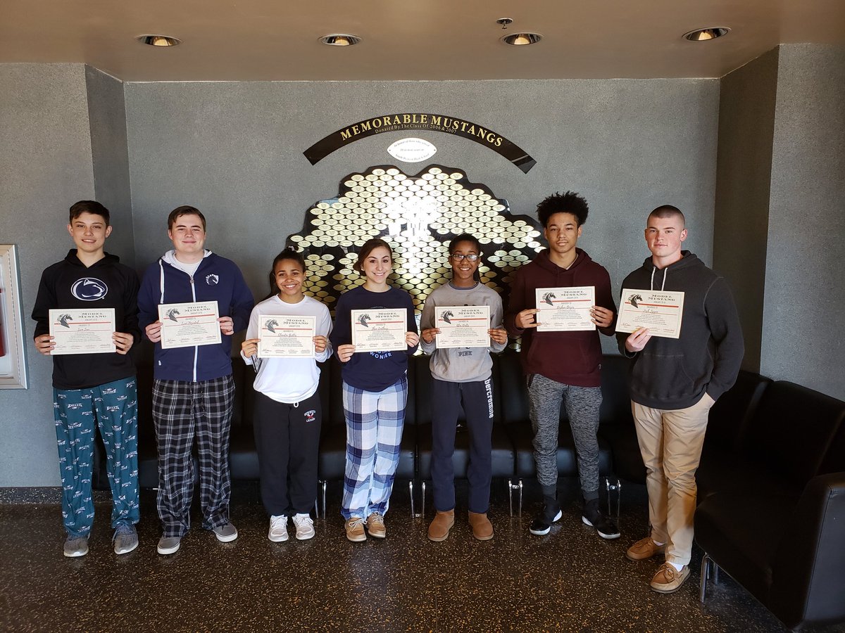 RyanMelhorn's tweet photo. Congratulations to our January Model Mustangs. #SWExcellence #swhsmustangs #LeaveYourMark #modelmustangs https://t.co/KZpxlLUUZA