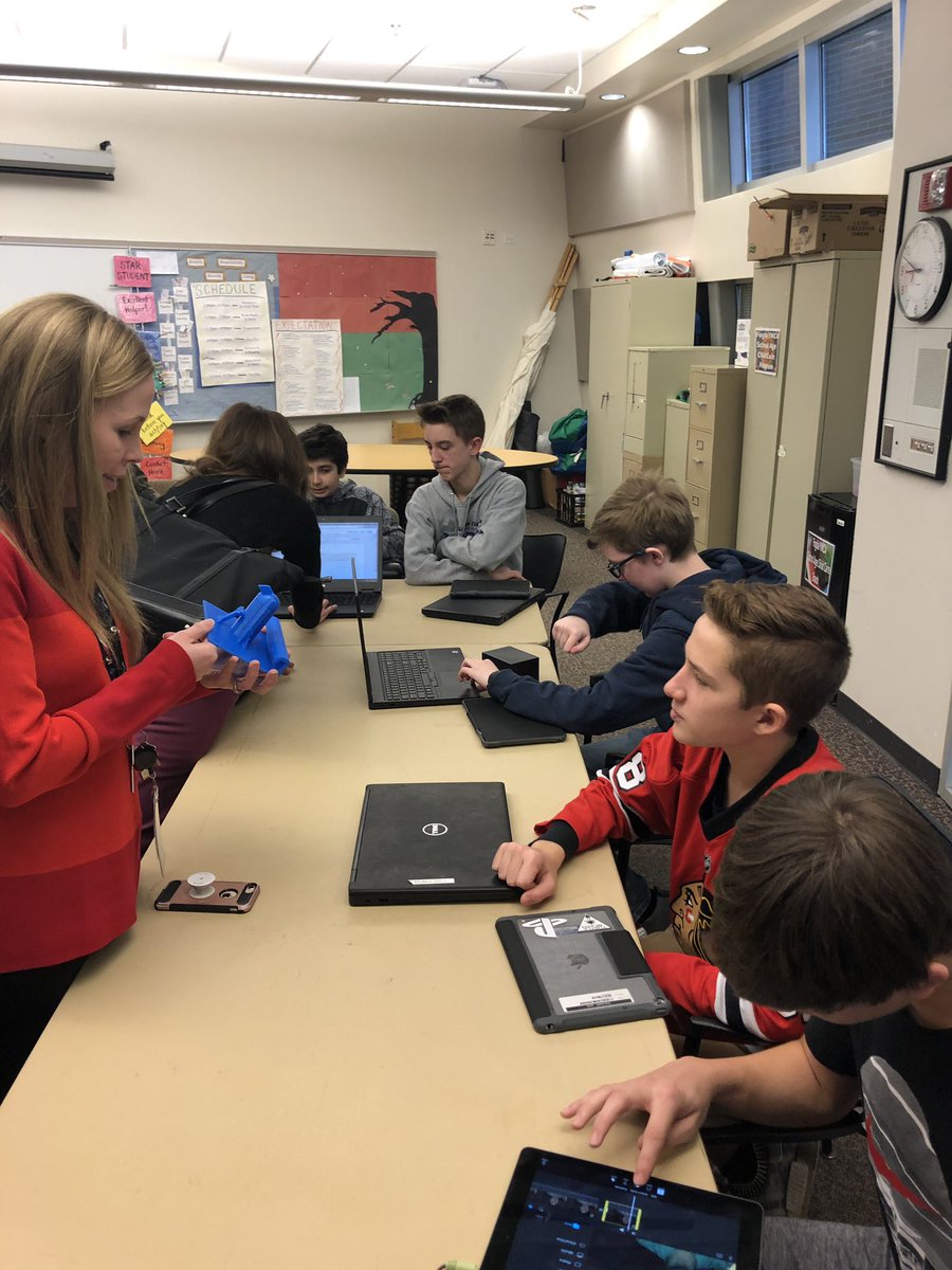 D95Technology's tweet image. MSN Student Showcase: students using technology to make the world a better place @MrBHeisler #MSNPride #D95values innovators @mckenna_serowka