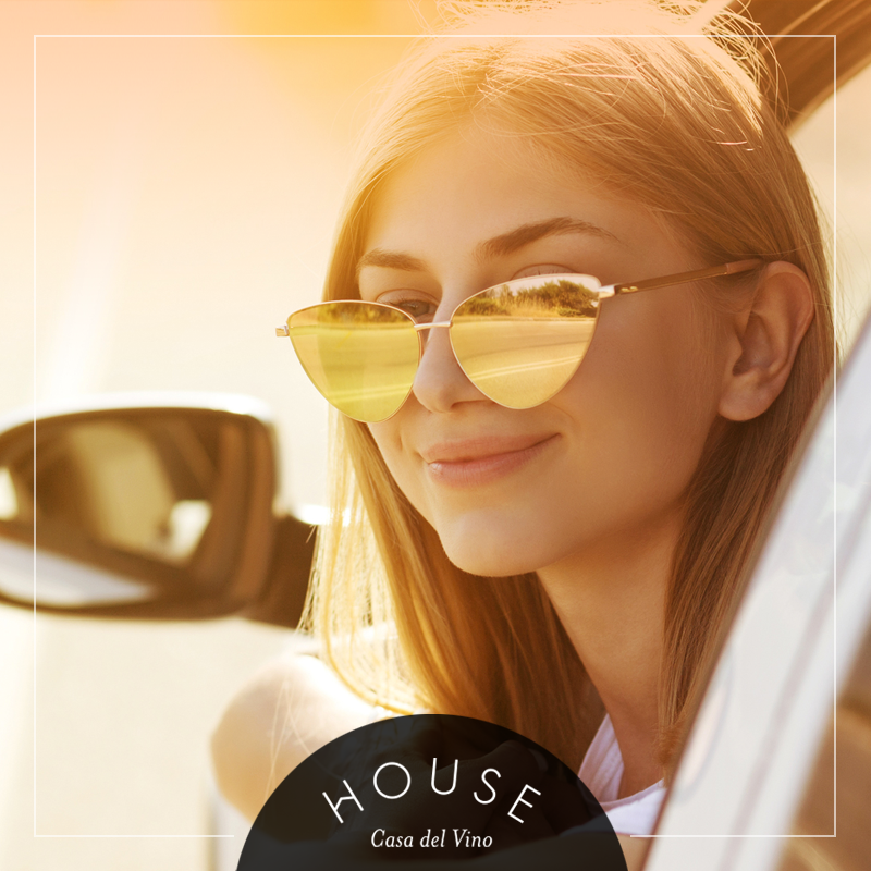 ¿Vuelves de tus vacaciones? Si vienes desde el litoral tu parada obligada es House Casa del Vino. Encuéntranos en Ruta 68, km. 61, Casablanca - Chile.