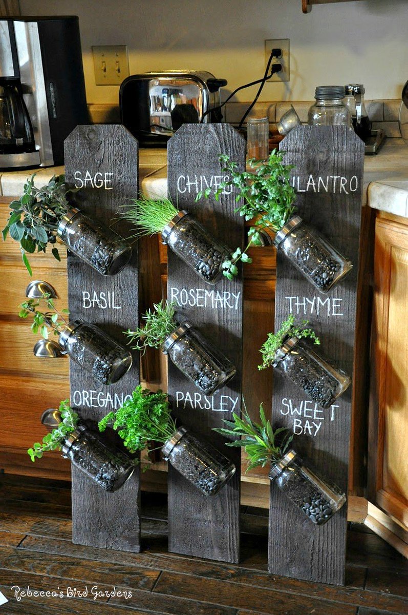 NorthernWhimsy's tweet photo. Now with the warmer days knocking at our doors I do research some new DIY ideas for our garden. I found this DIY Mason Jar Vertical Herb Garden and I fell in love with it! This definitely will end up on my to make list. What do you think?

https://t.co/AgICYyjr15 #DIY #GardenDIY https://t.co/G1Lt7WODOp